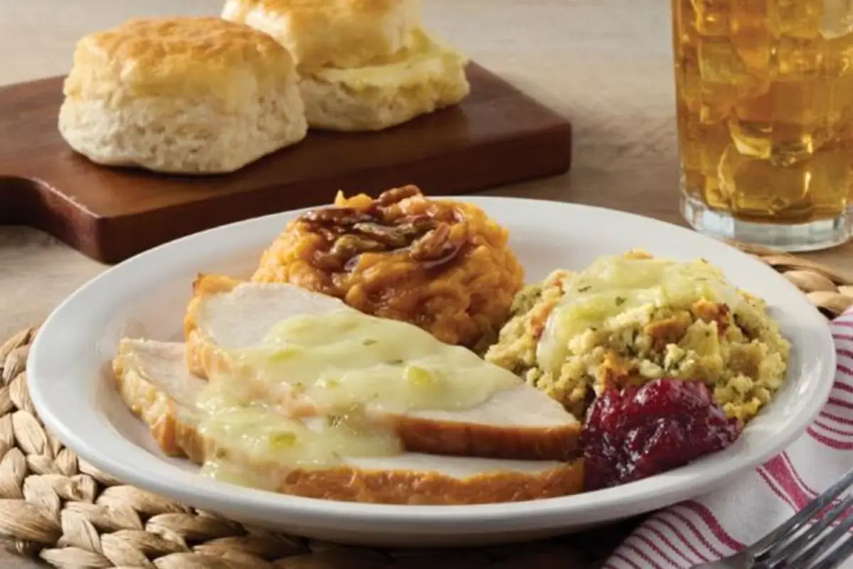 cracker barrel turkey and dressing dinner calories Cracker Barrel Thursday Lunch Turkey N' Dressing Calories